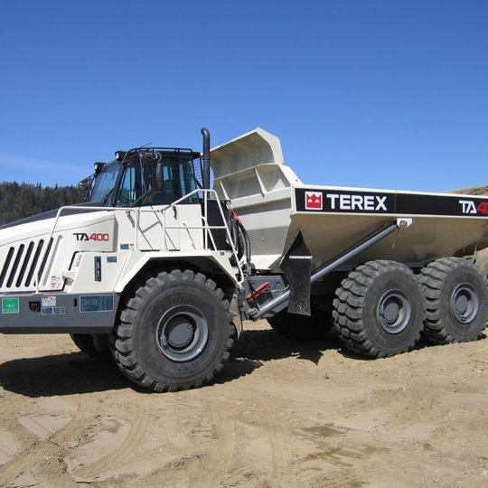 Сочлененный самосвал Terex ТА400