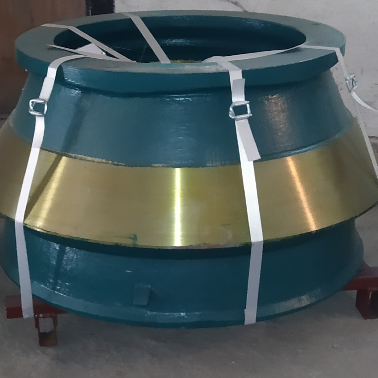Запчасти к дробилкам Metso, Sandvik, Terex и др